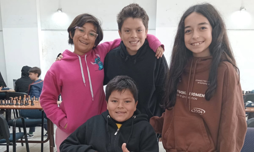 Jeremías Latorre, Lúa Sabajanes, Maxi Centurión y Alma Centurión